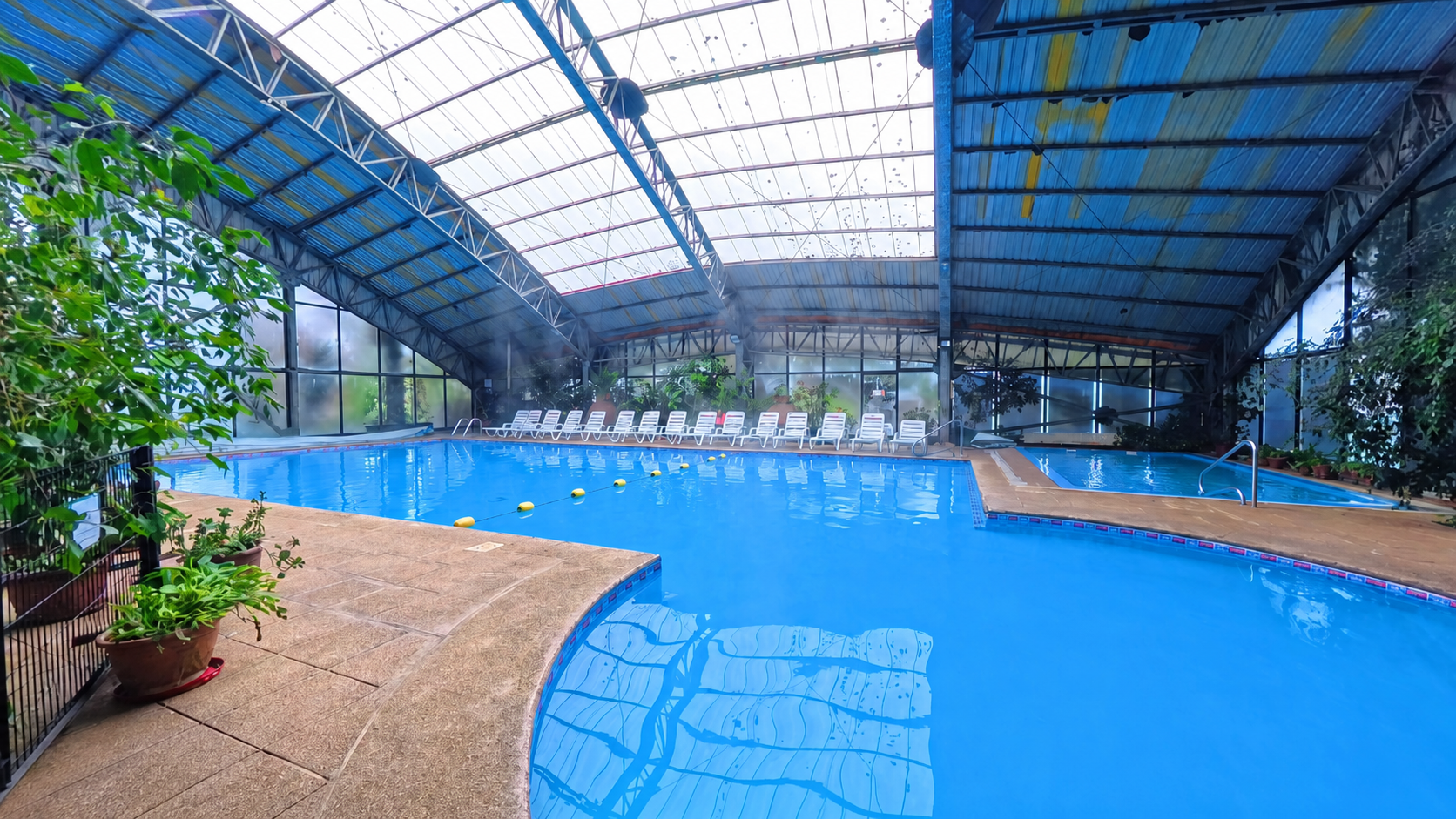 Piscina temperada de Ainahue